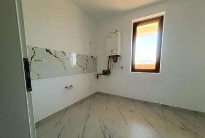 Casă cu 3 camere cu Canalizare în Haliu - 9