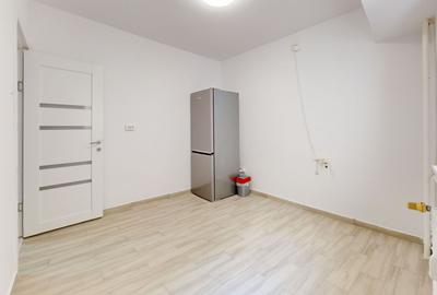 Apartament cu 4 camere decomandat în Lujerului - 32
