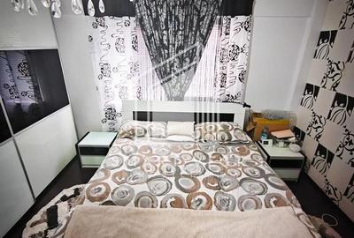 Apartament cu 2 camere decomandat în Carpați 2 - 4