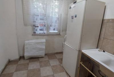 Apartament cu 3 camere decomandat în Central - 4