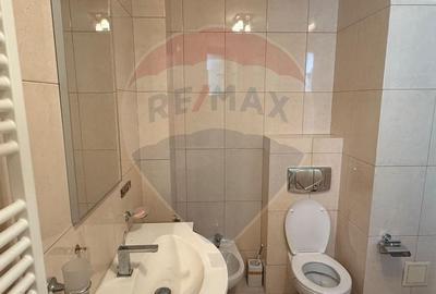 Apartament cu 4 camere semidecomandat, mobilat în Nordului - 22