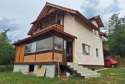 Casa P+M 120 mp, Budeasa, sat Galasesti (12 km de Pitesti) - 2