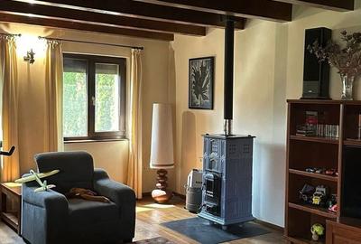 Casă cu 4 camere cu Teren 1700 Mp în Central - 12