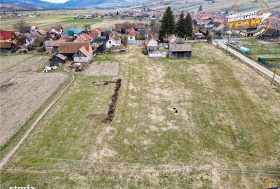 Teren de 1307 mp, în Micfalău - 8