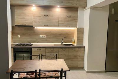 Apartament cu 3 camere decomandat în Drumul Taberei - 3