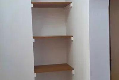 Apartament cu 3 camere decomandat în Runcu - 4