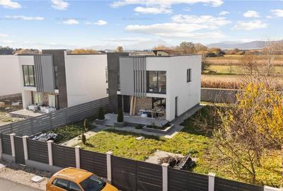 Comision 0 - Casa cu 4 camere in stil mediteran Sanpetru Brasov - 11