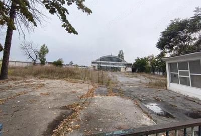 Spațiu comercial, de 15,000 mp, în Nord - 3