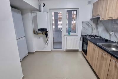 Apartament cu 3 camere decomandat în Central - 1