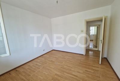 Apartament cu 2 camere semidecomandat în Ștefan cel Mare