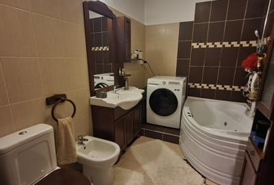 Apartament 2 Camere la cheie 56mp+terasa Zona Porii - 9