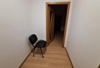 Apartament 3 camere, Renovat 2025, MODERN, etaj 3,Bacau - 27