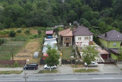 Casă cu 3 camere în Central - 1