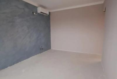 Casă cu 3 camere în Central