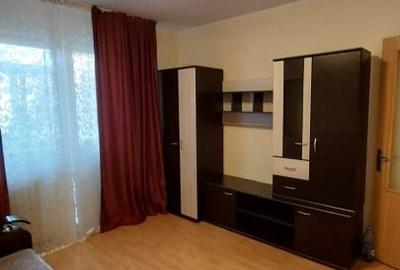 Apartament 2 camere decomandat | Alexandru cel Bun | Centrală + AC | 350€