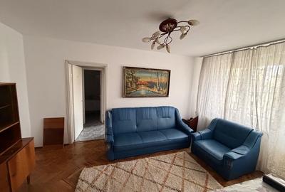 Apartament cu 2 camere semidecomandat în Craiovei - 1