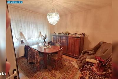 Casă cu 3 camere în Sânnicoară