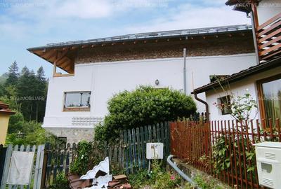 Sinaia / Peles - Vila D+P+M - 10 Camere - 260 mp utili - 700 mp teren - 3