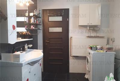 Apartament cu 3 camere decomandat, mobilat în Sat Vacanță - 13