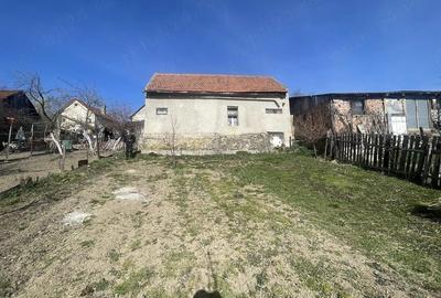 Casă cu Teren 600 Mp în Ghelari - 5