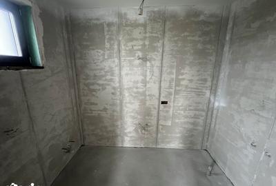 Casă cu 4 camere cu Teren 485 Mp în Vetiș - 2
