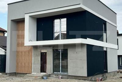 Casă cu 4 camere cu Teren 300 Mp în Central - 2