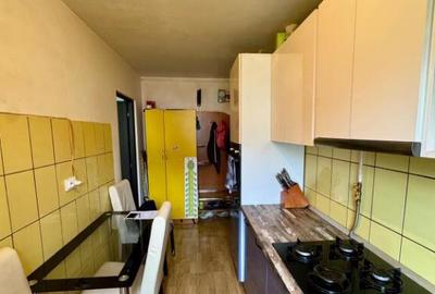 Apartament 2 camere, zona Scoala Generala nr. 6 - 7