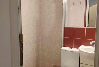 Apartament cu 4 camere în Central - 13