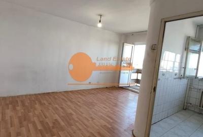 Garsoniera Gorjului-Bloc mixt(200 m metrou-1979) - 14