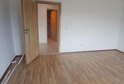 Casă cu 4 camere cu Teren 400 Mp în Dumbrăvița - 1