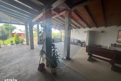 Casă cu 6 camere cu Teren 1615 Mp în Central - 8