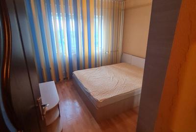 Apartament cu 2 camere decomandat în Micro 16 - 4