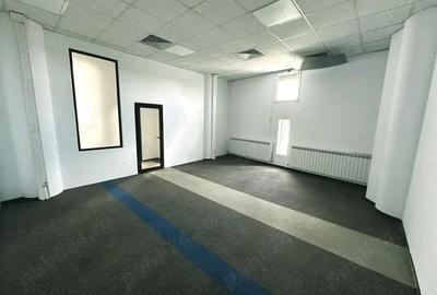 Spațiu comercial, de 40 mp, în Central - 2