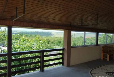 Casă cu Teren 1000 Mp în Central - 8