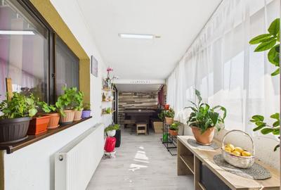 Apartament cu 3 camere semidecomandat, mobilat în Central - 17