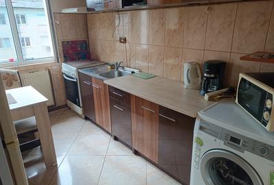 Vand apartament in Resita - 1