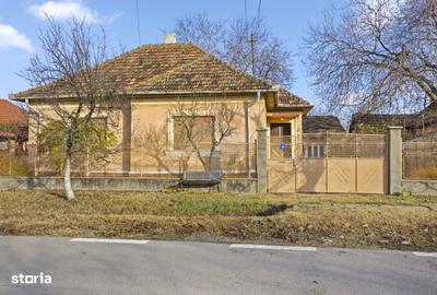 Casă cu 4 camere cu Teren 1349 Mp în Șiria - 19