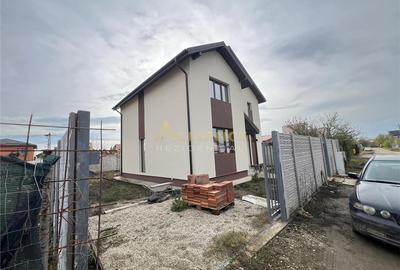 Casă individuală cu 4 camere cu Teren 300 Mp în Berceni - 3