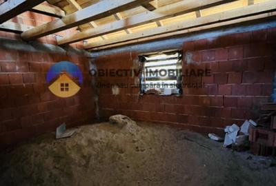 CASA la rosu comuna STEFAN CEL MARE - 3