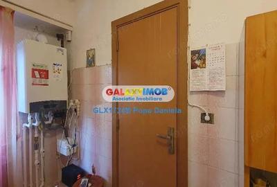 Vanzare 3 camere decomandat etaj 2 bloc 1988 Calea Vacaresti - 12