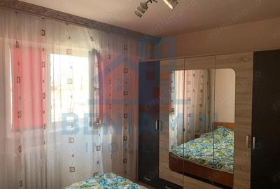 Apartament cu 2 camere decomandat în Lăpuș - 2