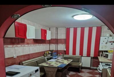 Apartament cu 2 camere decomandat în Central - 3