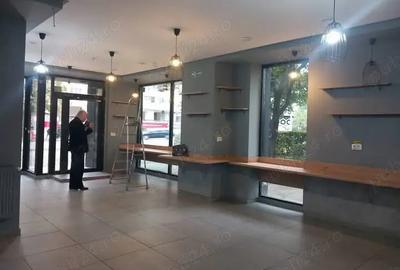 Inchiriez spa?iu comercial Inchiriez spa?iu comercial - 1