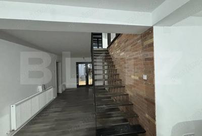 Casa de vanzare, cu 3 camere - 5