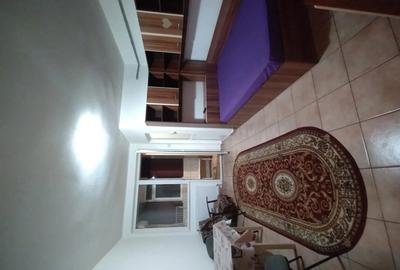 Inchiriez garsoniera! - 1