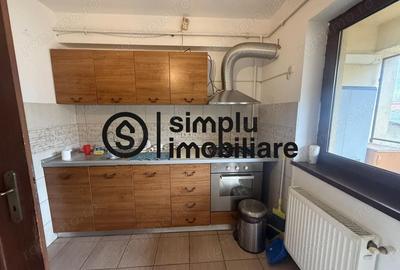 Apartament cu 3 camere decomandat în Central - 2