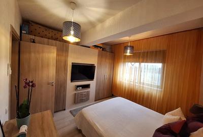 Apartament cu 3 camere decomandat în Alexandriei - 6