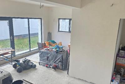 Vand casa in duplex in Deva, semifinisata, zona Garii (peste linie) - 1