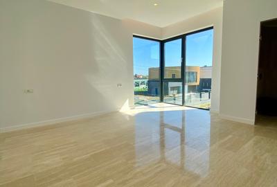 Vila noua eleganta si spatioasa, 5 cam, 4 bai, Laguna Albastra, cartier privat - 12