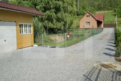 Casă cu 2 camere cu Teren 1500 Mp în Ceuaș - 3